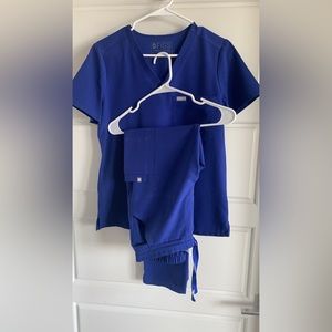 Figs scrub set deep royal blue size S